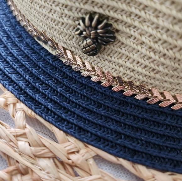 ❤️ TOMMY BAHAMA hat collection - Picture 3 of 5